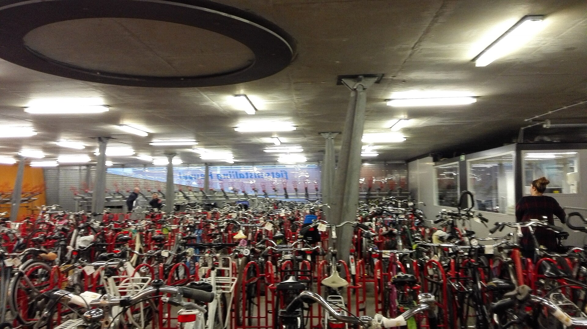 Fietsenstalling Heuvel tijdelijk moeilijker bereikbaar