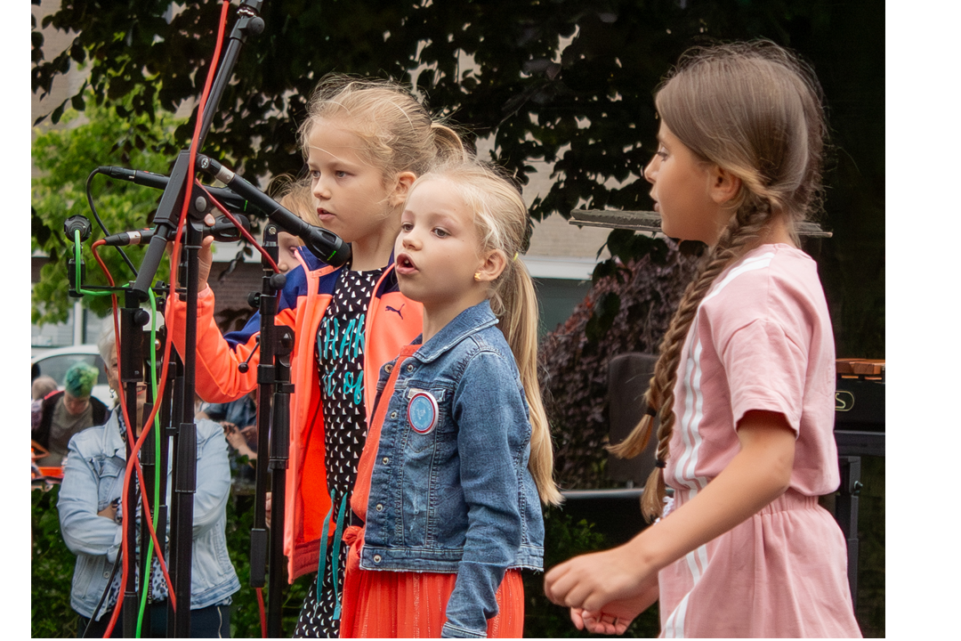 Superleuk voor jong en oud Gezellige groepslessen muziek