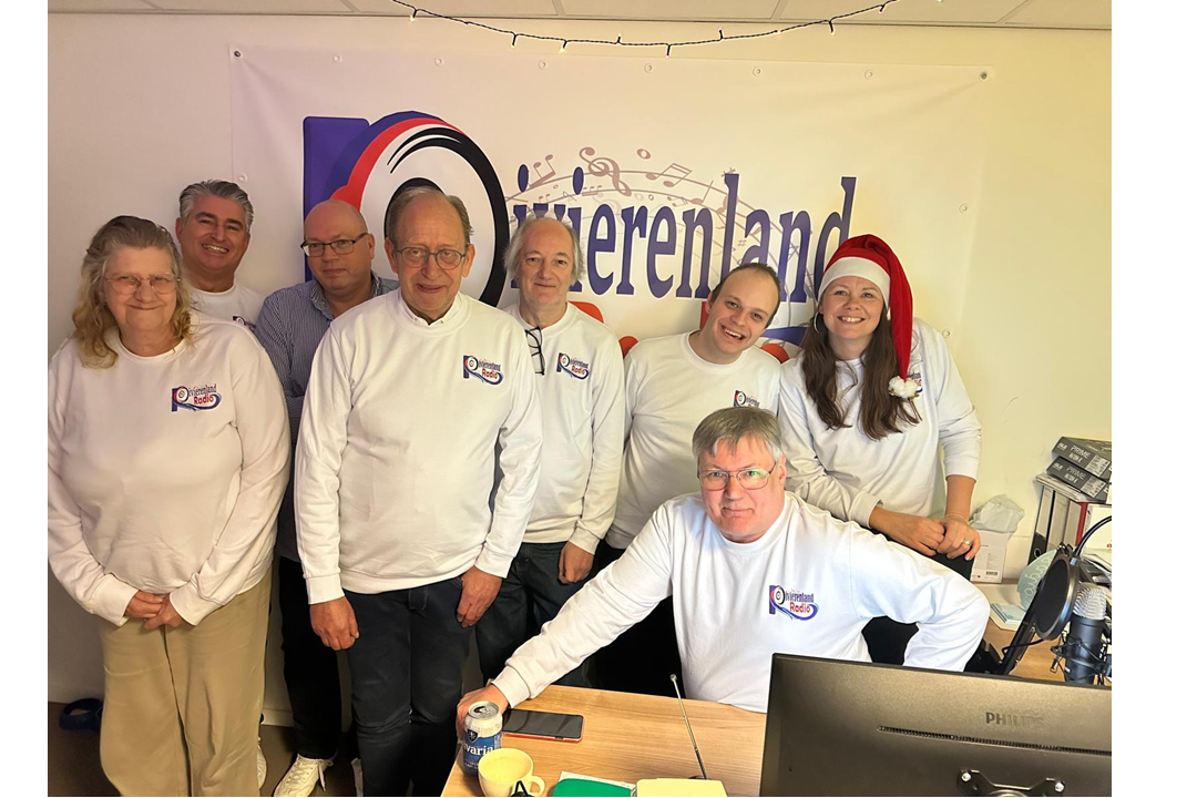 Flitsende 50 Top 100 van 2025 op 31 december bij Rivierenland Radio